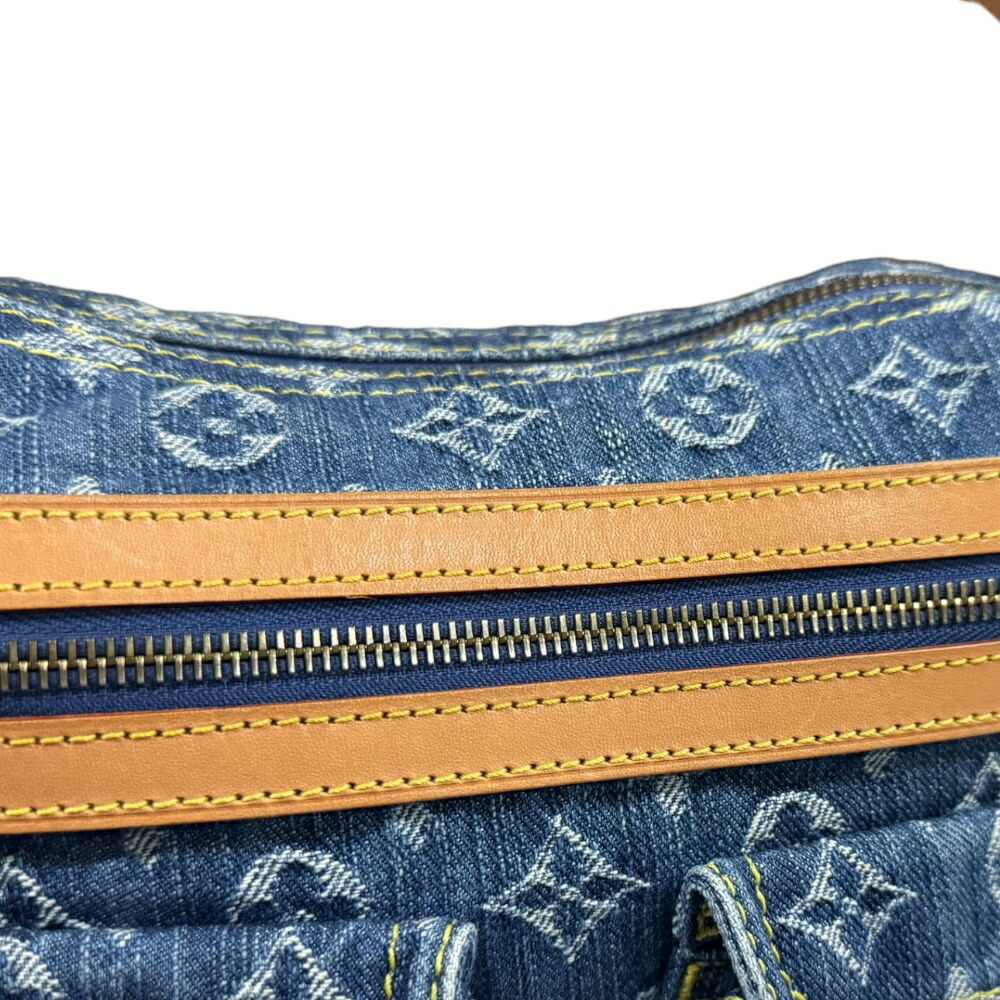 Louis Vuitton Baggy PM Monogram Denim Shoulder Bag Blue - Picture 7 of 9